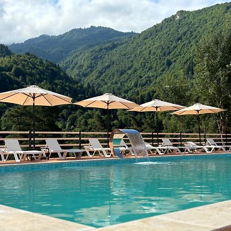 Hotel Chateau Iveri Varjanisi Kültér fotó
