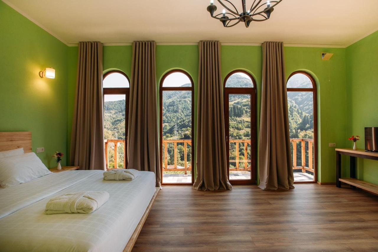 Hotel Chateau Iveri Varjanisi Kültér fotó