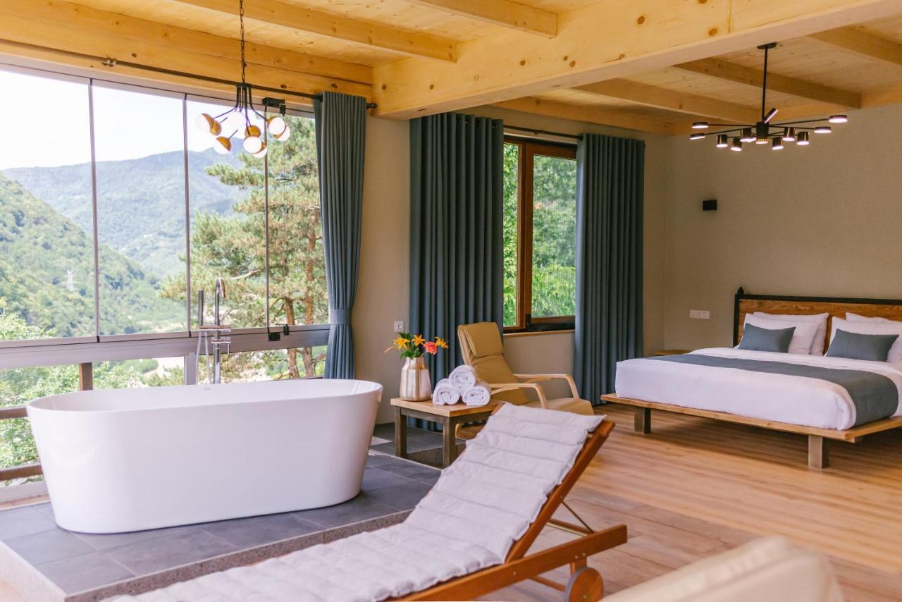 Hotel Chateau Iveri Varjanisi Kültér fotó