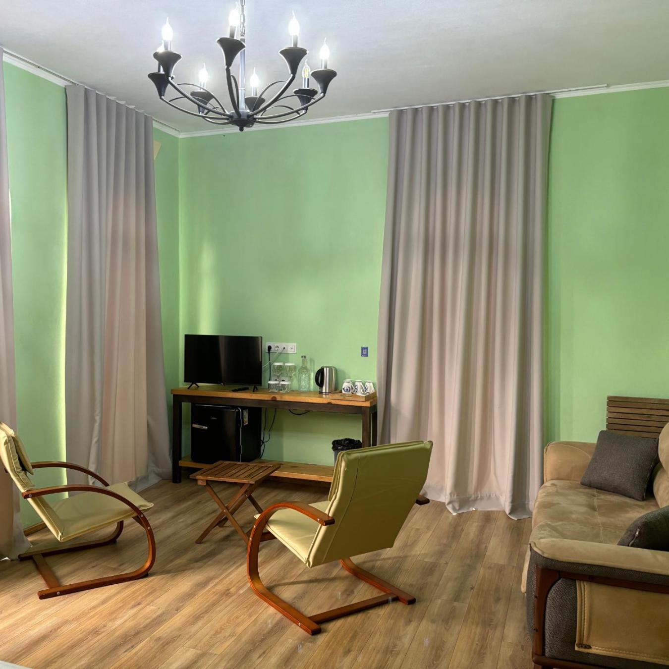 Hotel Chateau Iveri Varjanisi Kültér fotó